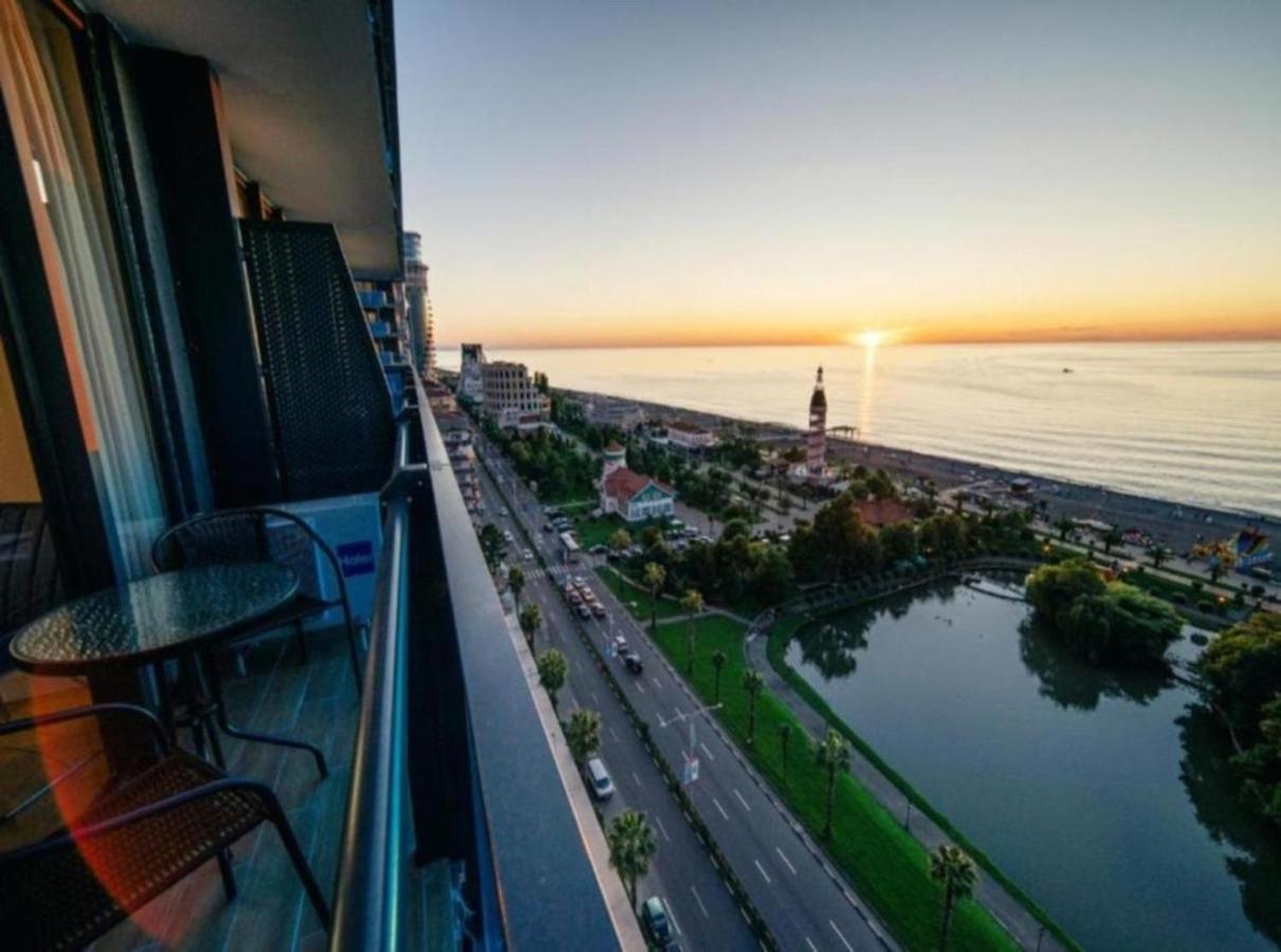Orbi City Apartments Batumi Exterior foto