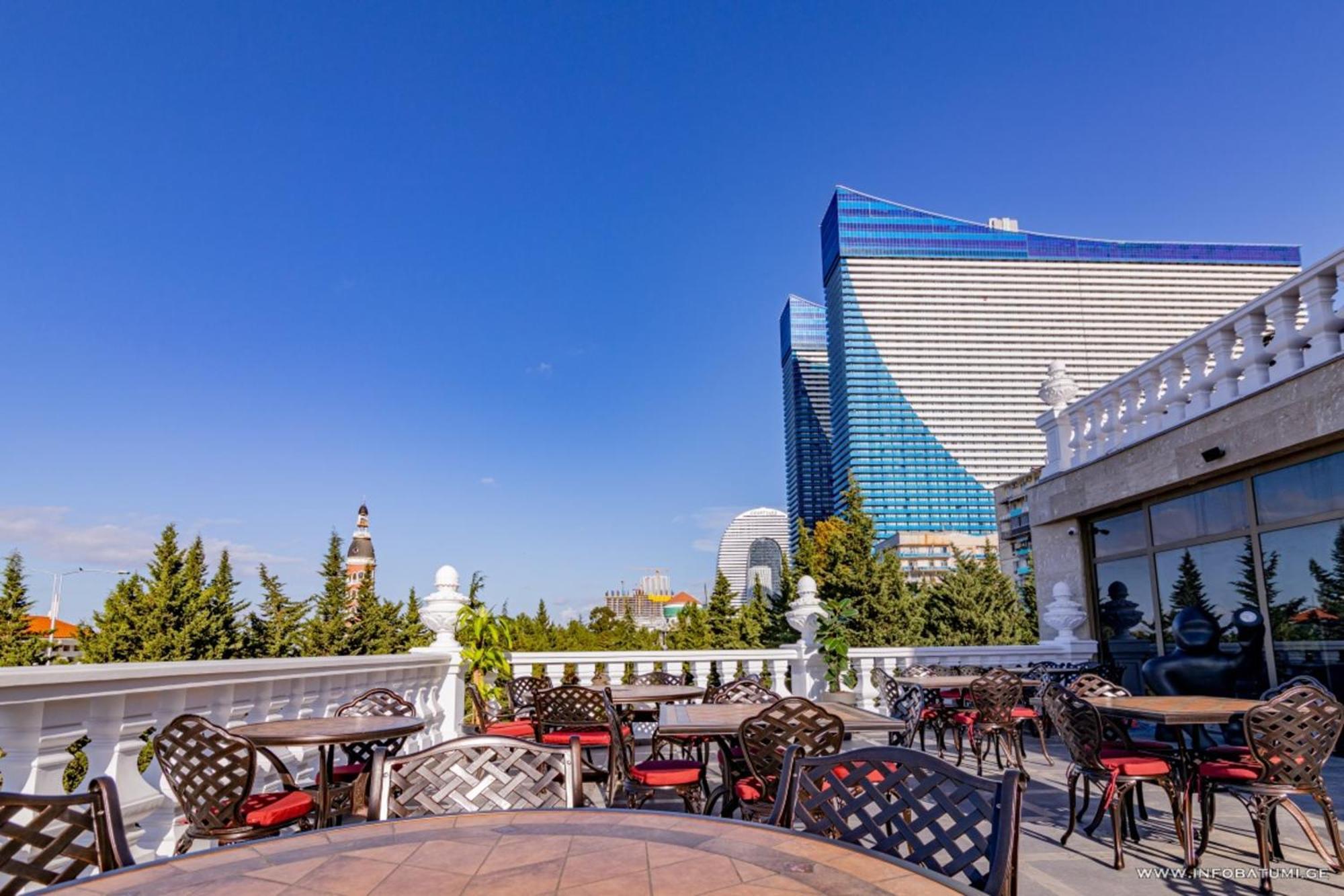 Orbi City Apartments Batumi Exterior foto